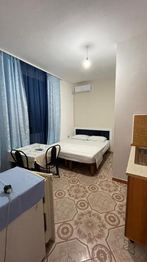 vila Osmenaj rent room Vlorë Buitenkant foto
