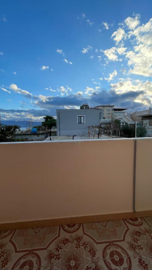 vila Osmenaj rent room Vlorë Buitenkant foto